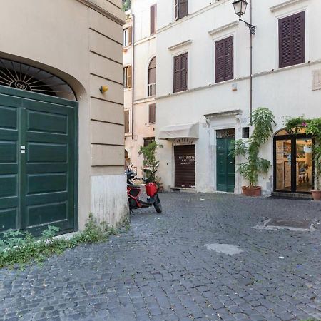 Campo Marzio Boutique Apt 300 Mt Dal Pantheon Рим Екстериор снимка